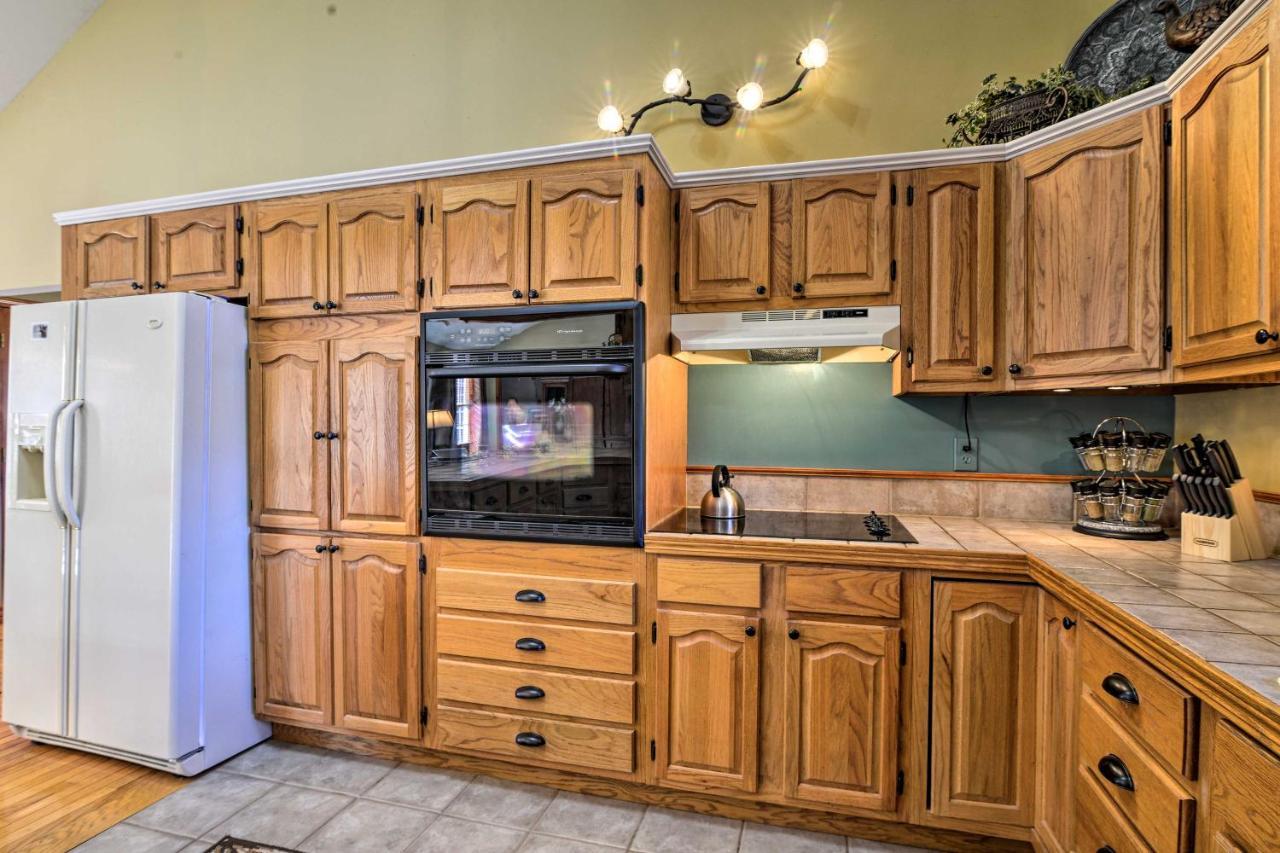 Private Family Home With Deck, Porch And Forest Views! McComas Beach Extérieur photo