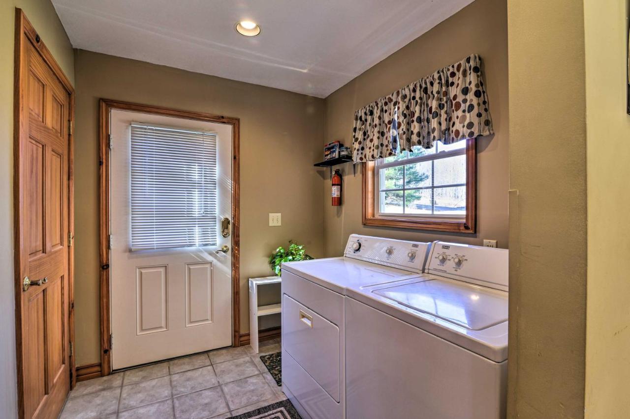 Private Family Home With Deck, Porch And Forest Views! McComas Beach Extérieur photo